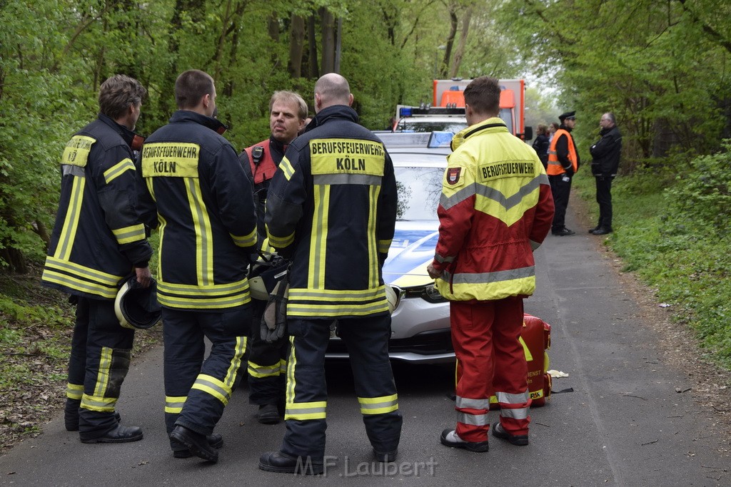 Einsatz BF Koeln in Koeln Buchheim Arnsbergerstr P28.JPG - Miklos Laubert